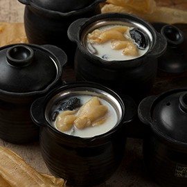冬季燉湯推薦TOP 1:牛奶花膠燉烏雞 冬季燉湯推薦TOP 1:牛奶花膠燉烏雞