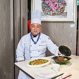 料理示範:板橋凱撒大飯店行政總主廚 郭泰王 料理示範:板橋凱撒大飯店行政總主廚 郭泰王