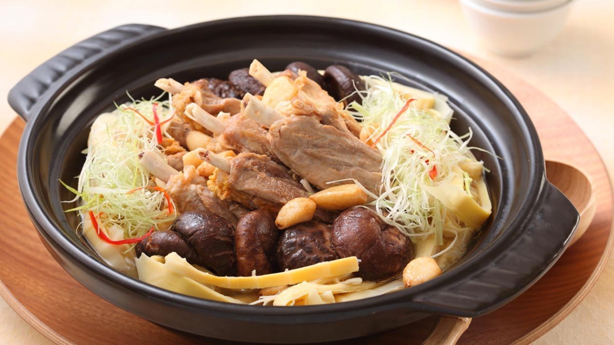 轎篙鮮筍煨仔排 轎篙鮮筍煨仔排